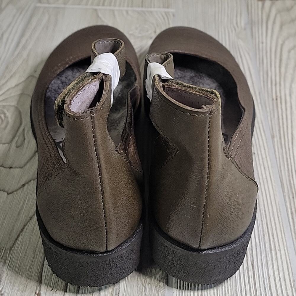 OTBT Scamper Dark Dune Leather Low Wedge Comfort Shoe Womens Size 6 NEW - Picture 5 of 12